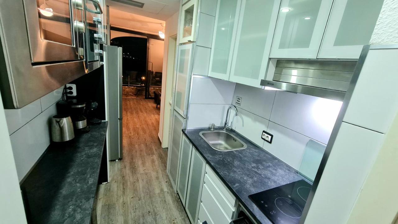 פלאיה דל קורה Oceanfront Deluxe-45M,Heated Pools,2Aircondition, 2Tv-65",Dishwasher,600Mb,Lift,Amadores View ! מראה חיצוני תמונה